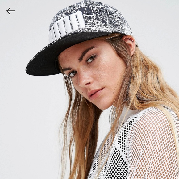 Puma Line Print Snapback Cap - Picture 1 of 6